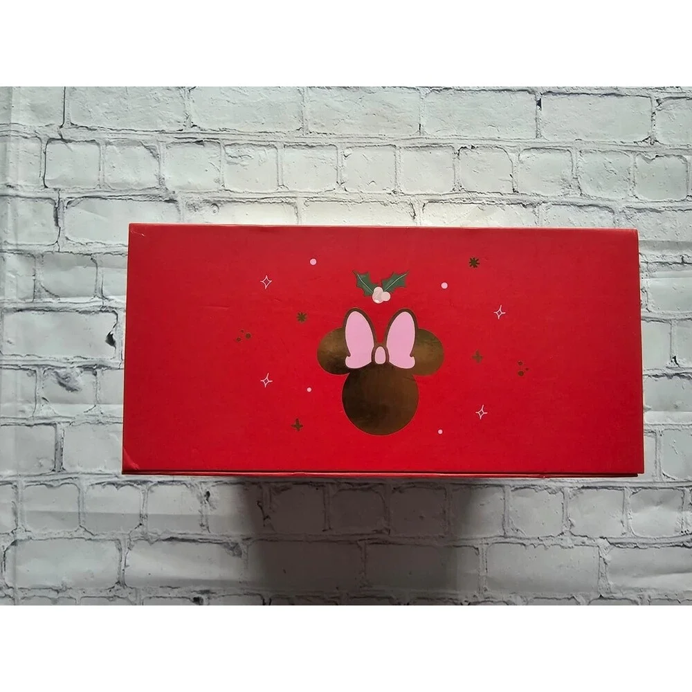 Disney‎ Minnie Mouse The Crème Shop Sweetheart Spa Gift Set Limited Edition New